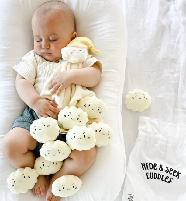 Hide & Seek Kisses/Cuddles