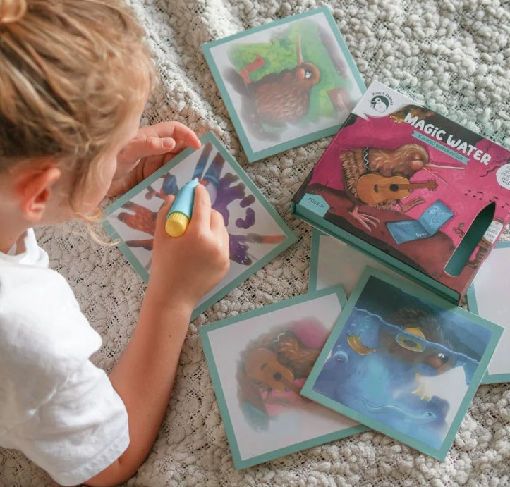 Kuwi & Friends Magic Water Cards